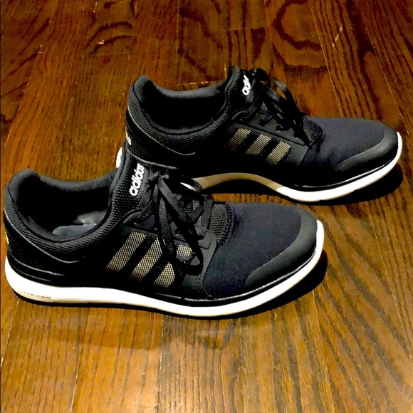 adidas - Black Sneaker - Cloudfoam - Picture 1 of 4